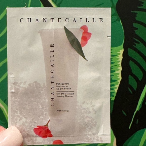 CHANTECAILLE Rice and Geranium Foaming Cleanser - Picture 3 of 6